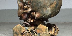 Skull Walker: A Creepy Scuttling Skull-Creature