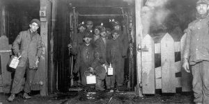 Child Labor In America: Horrible Photographs That Show Boys At Coal And Zinc Mines From A Century Ago