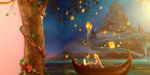Dad Paints Disney Tangled Mural For His Daughter