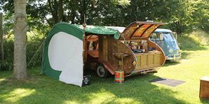 DIY Steampunk Trailer Fit For Travelling The World In 80 Days