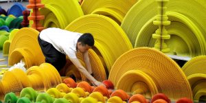 Chinese Artist Uses Colorful Paper To Warn Of Danger Of Guns