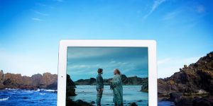 Game of Thrones: Two Girls Recreate Their Favourite TV And Film Scenes