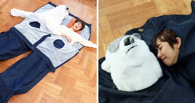 Japan Is Selling A Sleeping Bag For Two That Looks Like A Pair Of Jeans5 1170x620