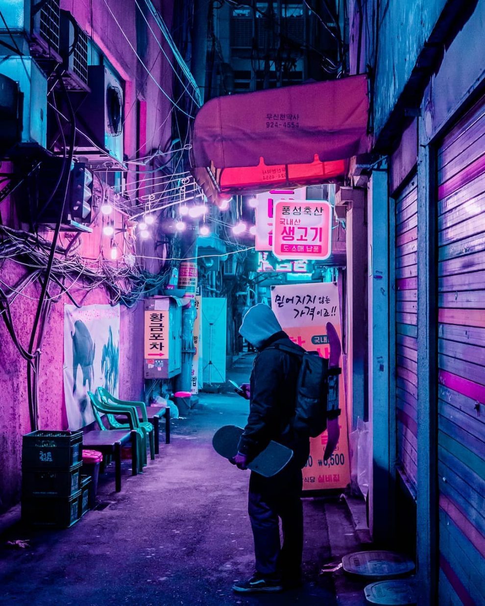 Cyberpunk, Neon And Futuristic Street Photos Of Seoul By Steve Roe ...