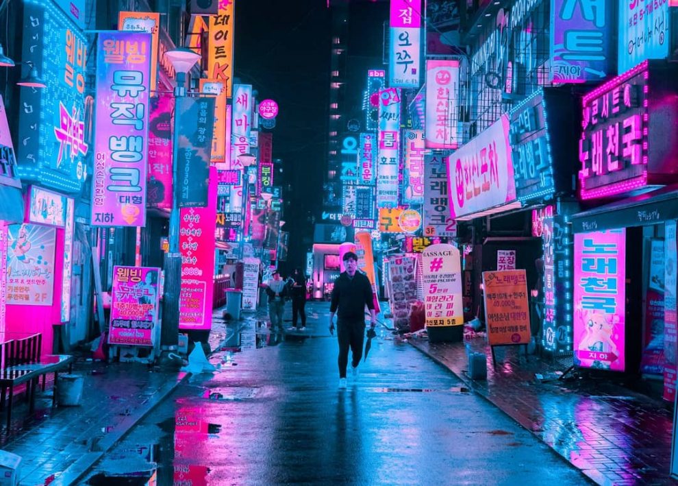 Cyberpunk, Neon And Futuristic Street Photos Of Seoul By Steve Roe ...