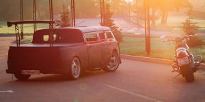 Watch This Russian Piece Of Junk Transform Into The Van Of Your Dreams!