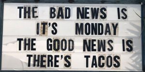 A Restaurant In Texas Is Putting Up The Funniest Signs Ever