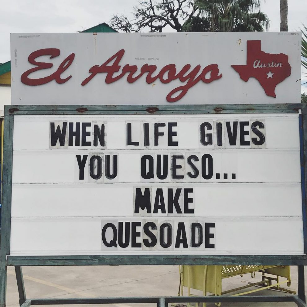 A Restaurant In Texas Is Putting Up The Funniest Signs Ever » Design ...