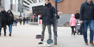 Japanese Designer Makes A 'Street Debaters' Tool, The Real Social Alternative To Begging