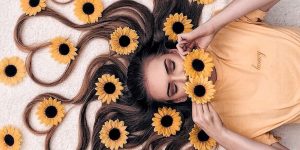 Artist Krissy Elisabeth Arranges Amazing Photo Shoots That Show-Off The Beauty Of Her Hair