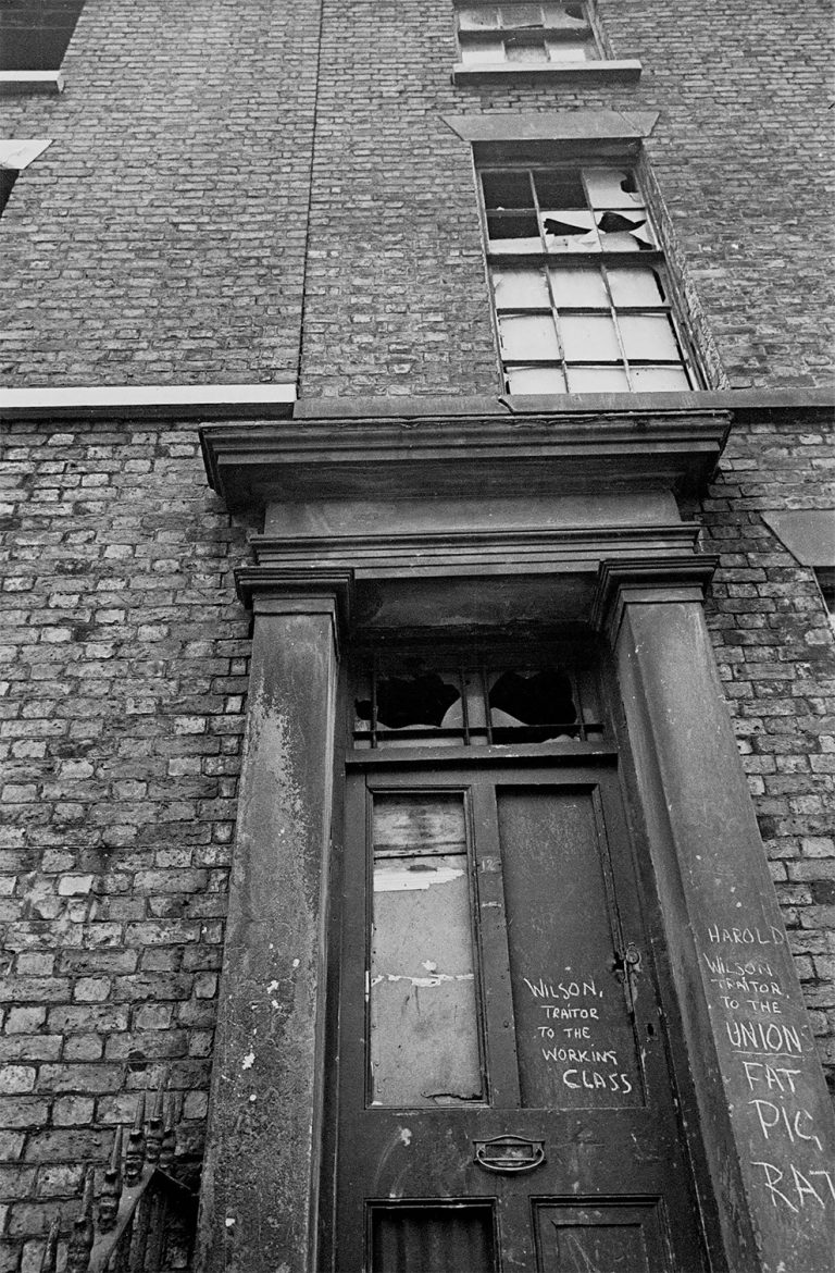 Powerful Photos Of Awful Liverpool Housing By Nick Hedges 196971
