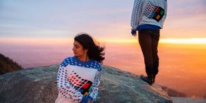 Microsoft Will Send This Awesome Looking Windows 95 Sweater To Some Lucky Fans