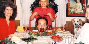 The Most Awkward Family Christmas Photos Ever