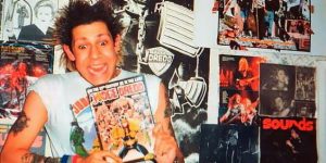 Cool Snaps That Show Bedroom Walls In The 1980s