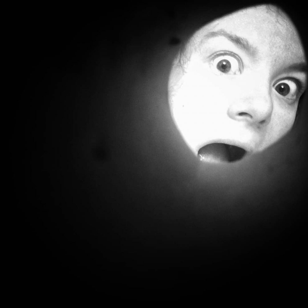If You Take A Selfie Through A Toilet Roll Tube Youll Look Like The Moon Design You Trust 1549