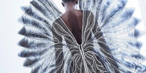 Iris van Herpen Creates Futuristic Wearable 3D Printed Pieces