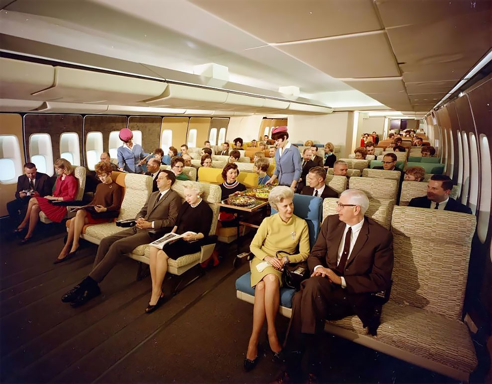 Wide Seats And Plenty Of Legroom: These Old Pan Am Photos Show How Much  Airline Travel Has Changed » Design You Trust