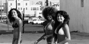 Amazing Black And White Photos Capture SoCal's Skate, Beach & Punk Scenes From Between The Late 1960s And Early 1980s