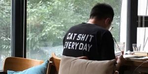 Foreigner Living In China Documents Their Funny Shirts