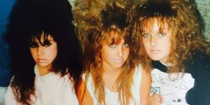 Splendid Vintage Snaps Of Young Girls With Very Big Hair In The 1980s