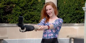 This Creepy Fiberglass ‘Selfie Arm’ Adds The Illusion Of A Friend To A Self-Portrait Photo