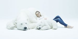 You Can Live With A Polar Bear Mother And Cub With These Life-Sized Art Masterpieces