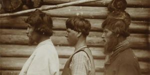 Rare Vintage Photos Of Dwellers Of The Russian North Over A Century Ago