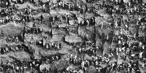 Haunting Photographs Of The Hell Of Serra Pelada Mines In The 1980s