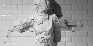 Stunning Breaking Sculptures By Graziano Locatelli