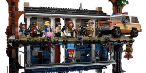 The Upside Down: An Incredible Stranger Things Byers’ Home LEGO Set That Can Be Flipped Over