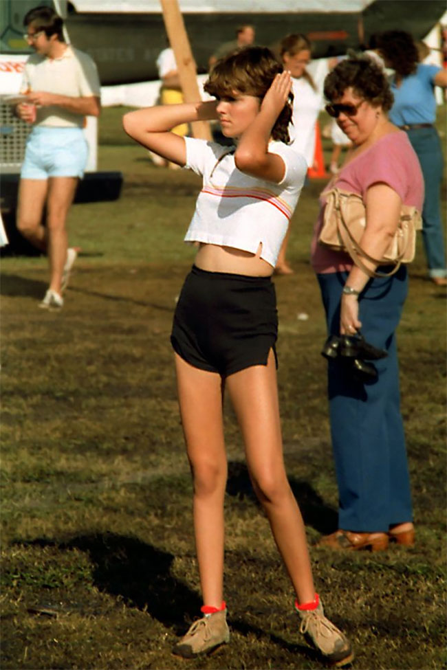 Dolphin Shorts: The Favorite Fashion Trend of the '80s Teenage Girls ~  Vintage Everyday