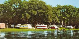Amazing Vintage Color Photos Of Trailer Parks In The United States From Between The 1950s And 1960s