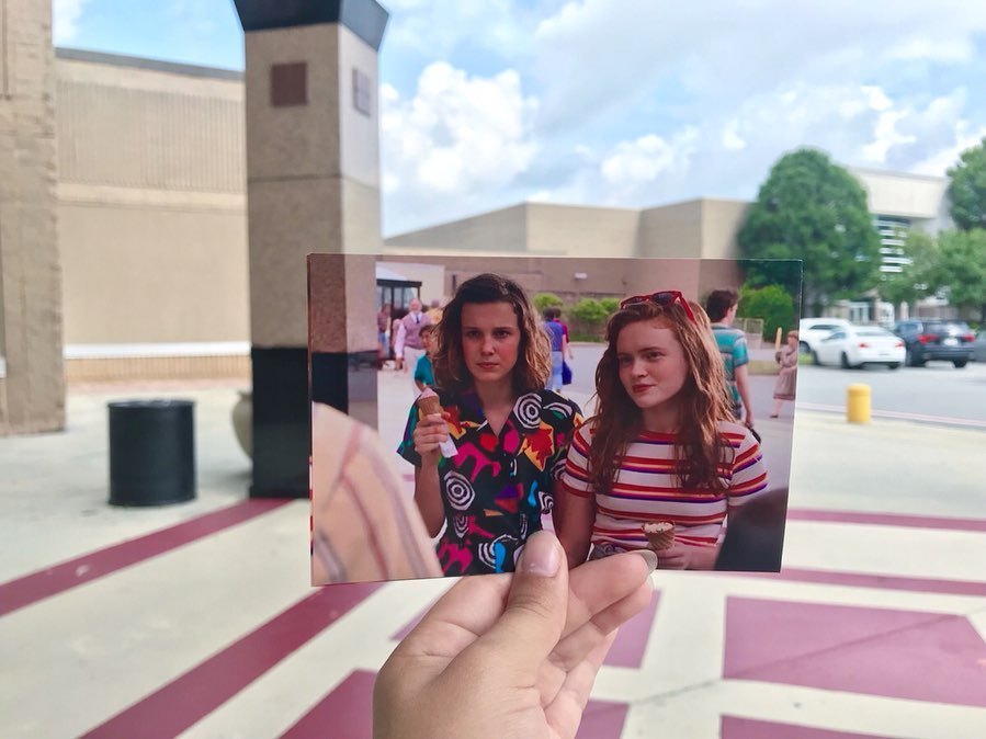 Unique Photos Capture A Couple S Visit To Stranger Things 3