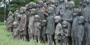 This Heartbreaking Sculpture Depicts The 82 Kids That Were Handed Over To The Nazis In The Town Of Lidice Back In 1942