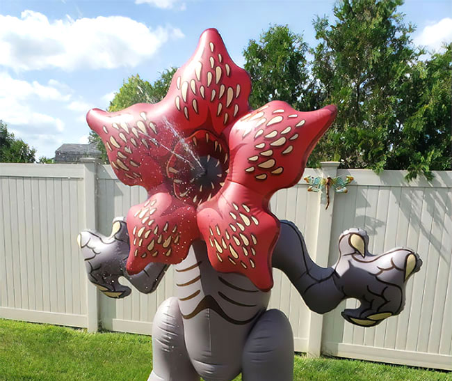 6 foot dinosaur sprinkler