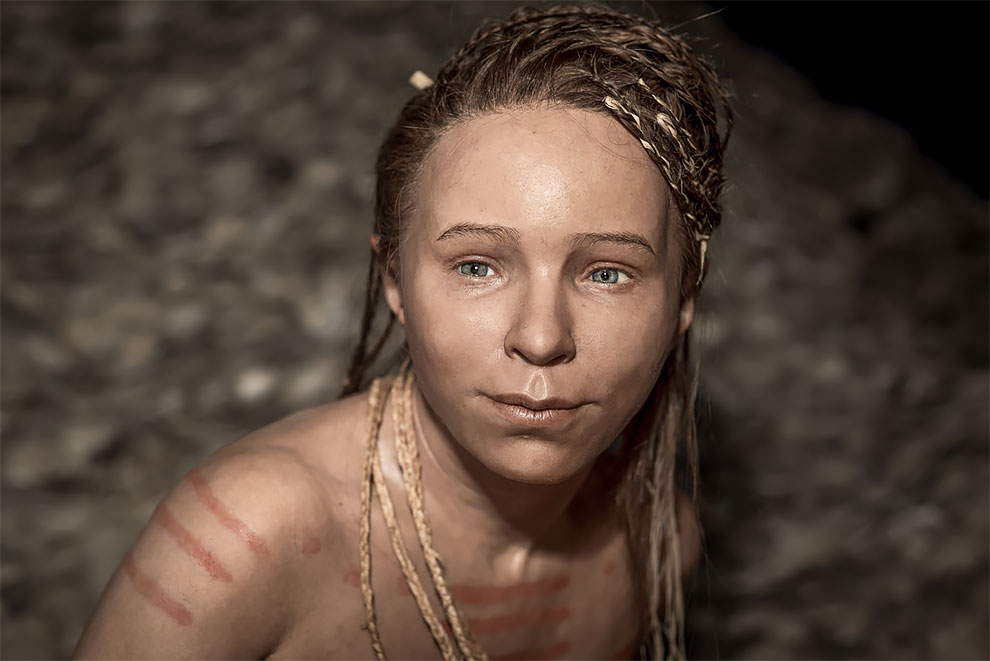 Incredibly Realistic Sculptures Of People Who Lived Thousands Of Years