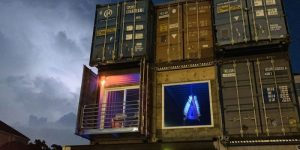 Man Uses 11 Shipping Containers To Build His 2,500 Square Foot Dream House, And The Inside Looks Amazing