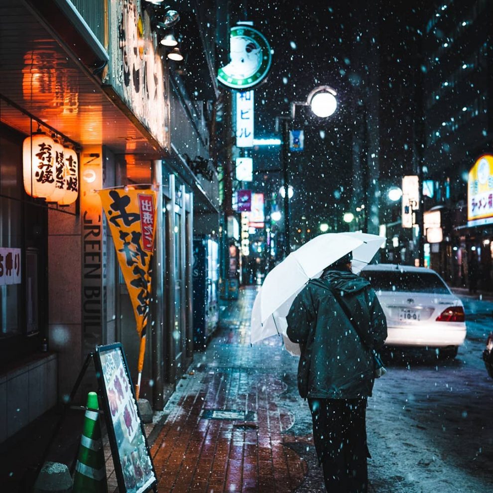 Photographer Spent 3 Weeks In Japan And Captured Cyberpunk And Noir ...