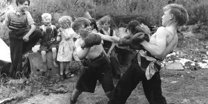 Unromantic Gypsies: Captivating Black And White Photos Show The Lives Of The Corke’s Meadow Travellers Who Set Up Home In 1950s Kent
