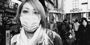 Photographer Tatsuo Suzuki Captures Fascinating Black And White Images Of Daily Life In Tokyo