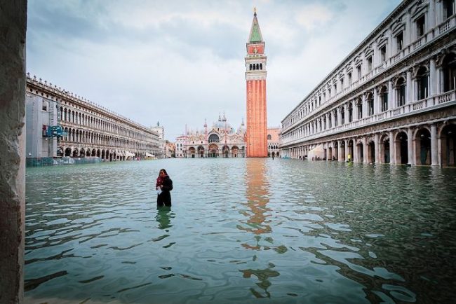 Venice Flood Photography Natalia Elena Massi 2019 5 5e09cd3d8a8b0 700