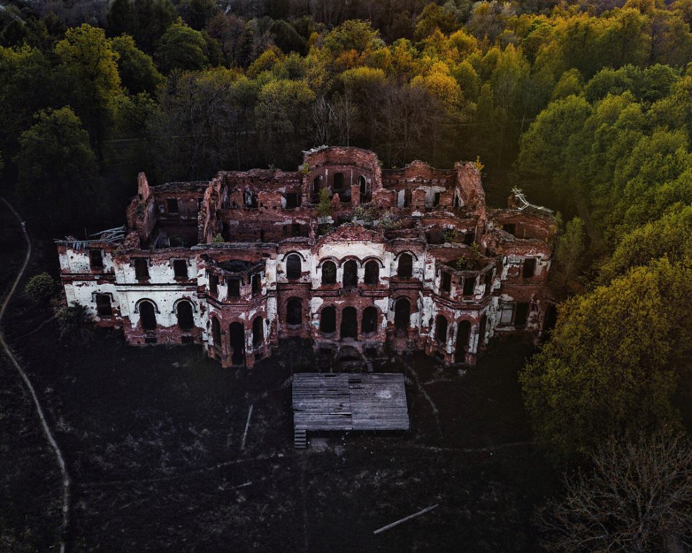 Abandoned Russia: Stunning Urbex Photography By Alexei Polyakov ...