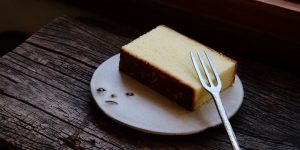Fan Yanting's Minimalistic Ceramics Come With Adorable Faces