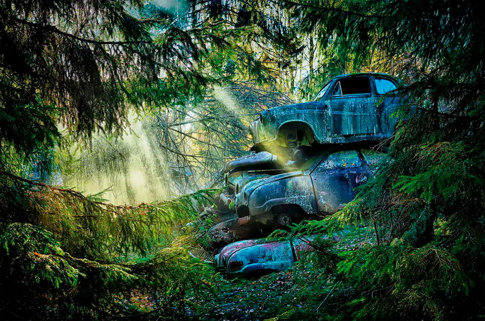 Photographer Dieter Klein Captures The Nostalgic Beauty Of Abandoned 