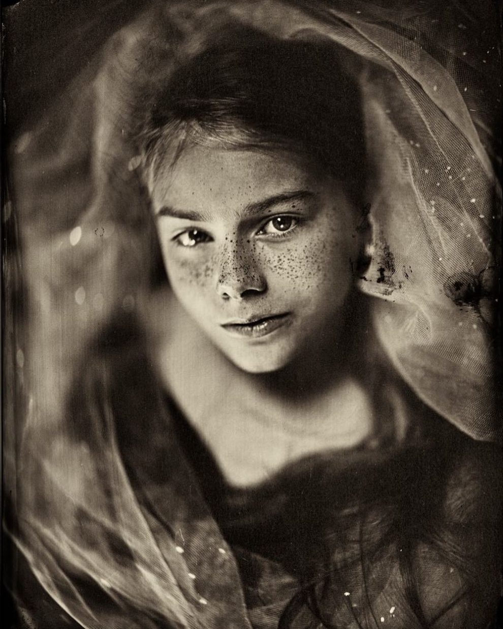 Photographer Jacqueline Roberts Uses 166-Year-Old Technique To Shoot ...