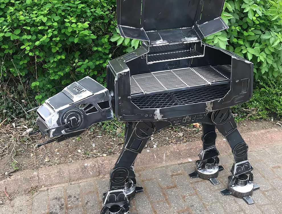 An Incredible Welded Steel ATAT Walker BBQ Grill » Design You Trust