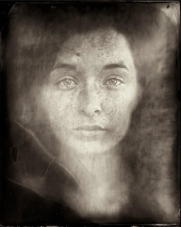 Photographer Jacqueline Roberts Uses 166-Year-Old Technique To Shoot ...