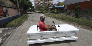 Filipino Car Enthusiast Converts Bike Into Drivable Coffin To Remind Residents To Stay At Home
