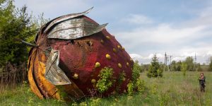 A Giant Abandoned Stawberry Is Becoming More And More Popular Among Urban Explorers In Poland