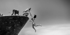 Photographer Kurt Arrigo Captures ‘Underwater Playground’ Photos With Professional Freedivers